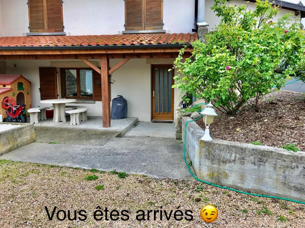 Spacieux Appartement 110M2 Avec Terrasse Privative Beauregard-Vendon ภายนอก รูปภาพ